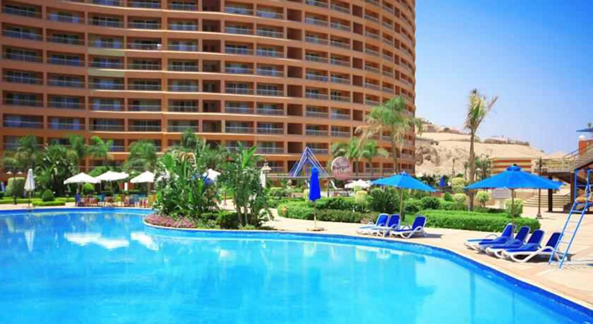 Two-Bedroom Apartment At Porto Sokhna Pyramids - Families Only Ain Sukhna Extérieur photo